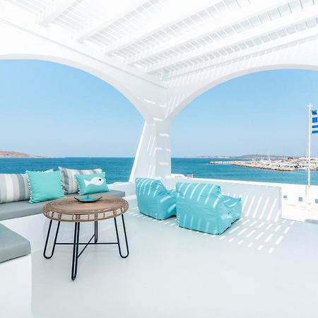 Готель Sea House Науса Екстер'єр фото